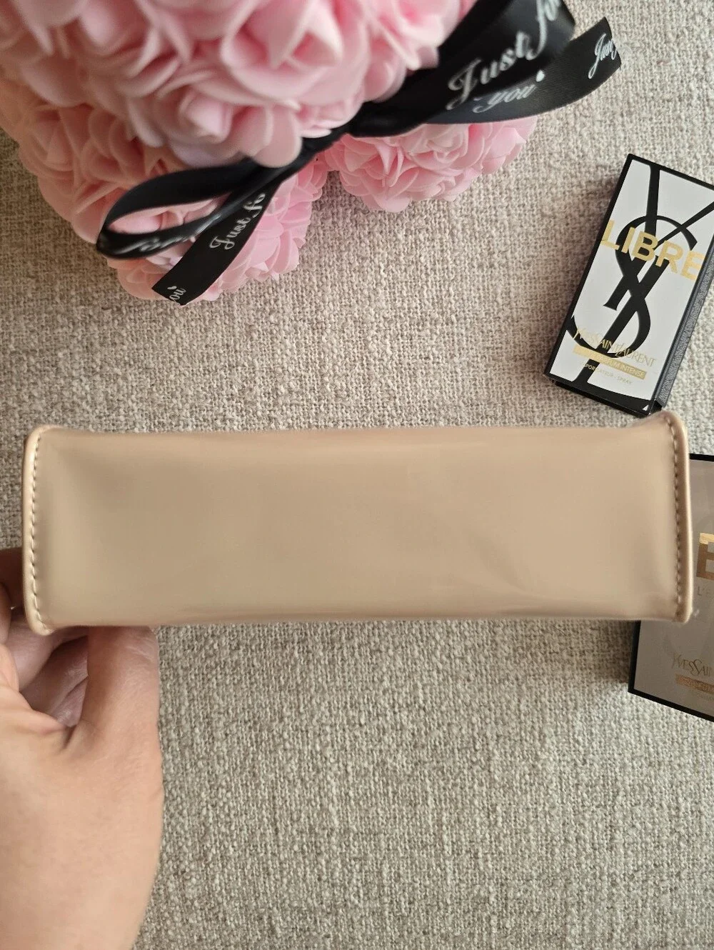 YSL BEAUTE Patent Blush Pink Cosmetic Bag Pouch With 2 YSL Perfume Samples